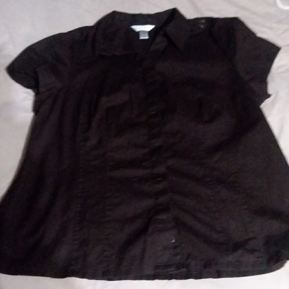 Women's Button Up Blouse